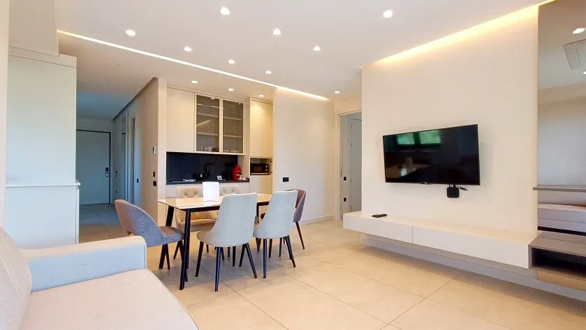 Prodaja, dvosoban stan, 109m², Bečići, Budva