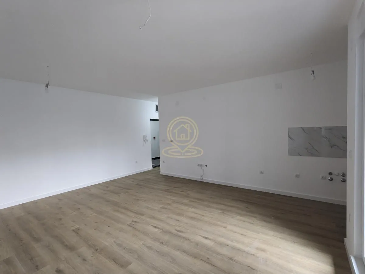 Prodaja, dvosoban stan, 52m², Inđija, Srbija