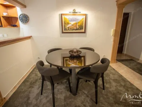 Prodaja, dvosoban stan, 72m², Budva, Crna Gora - image 6