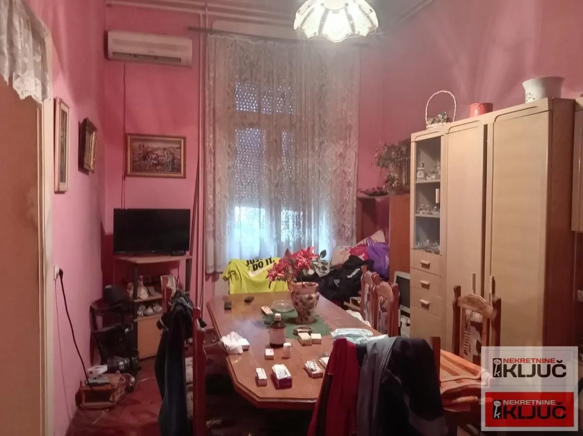 Prodaja, dvosoban stan, 51m², Centar, Novi Sad