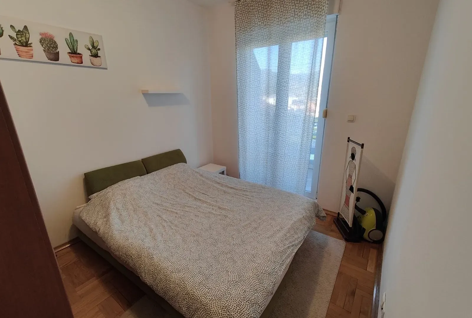 Rent, one bedroom apartment, 34m², Stari Aerodrom, Podgorica