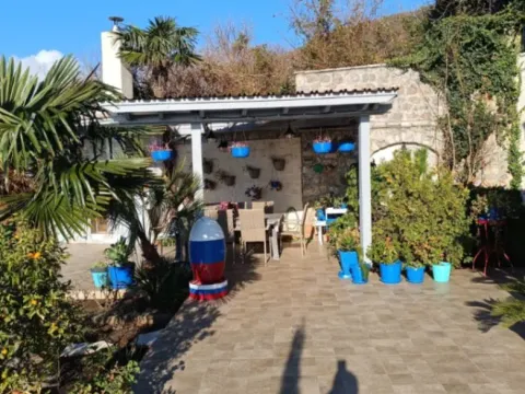 Prodaja, kuća, 330m², Donja Lastva, Tivat - image 9