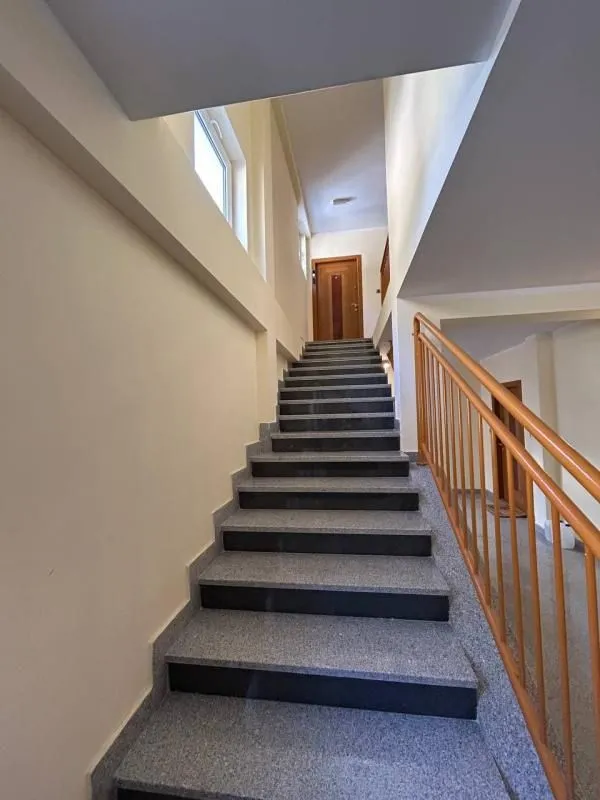 Prodaja, dvosoban stan, 78m², Petrovac, Budva