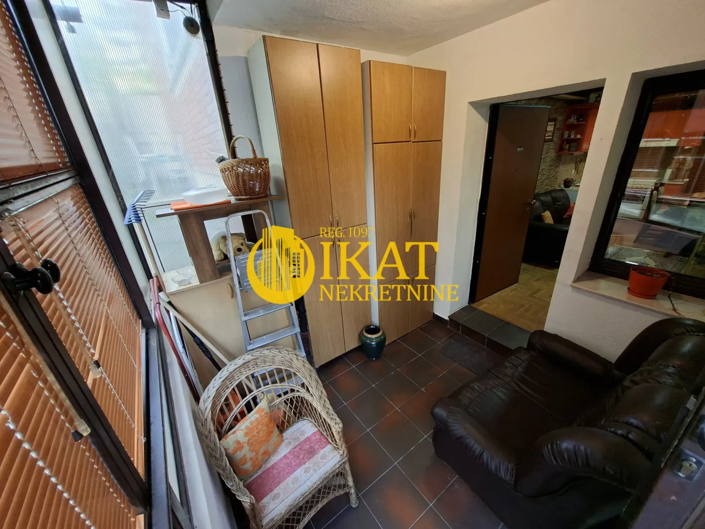 Prodaja, dvosoban stan, 48m², Zvezdara Sve Podlokacije, Beograd