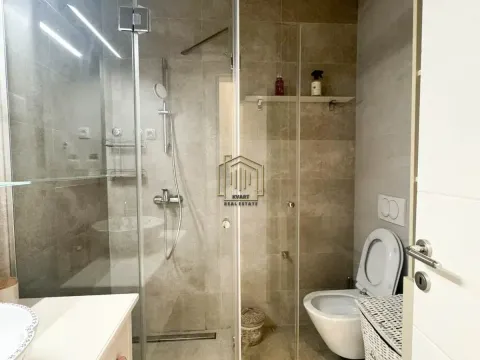 Izdavanje, jednosoban stan, 47m², Vezirov Most, Podgorica - image 16
