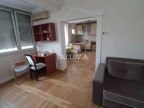 Prodaja, jednosoban stan, 55m², Preko Morače, Podgorica - image 4