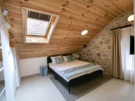 Rent, two bedroom apartment, 135m², Stari Grad, Budva - image 2