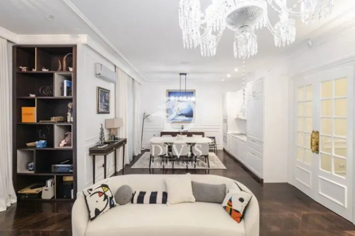 Rent, three bedroom apartment, 102m², Stari Grad, Beograd