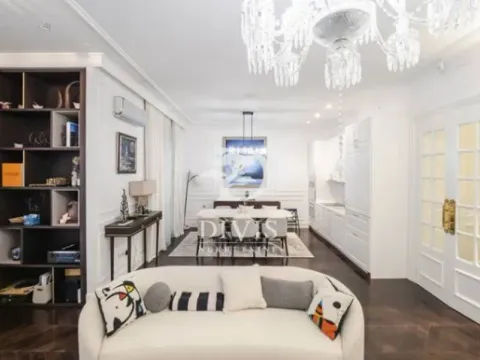 Izdavanje, trosoban stan, 102m², Stari Grad, Beograd - image 3