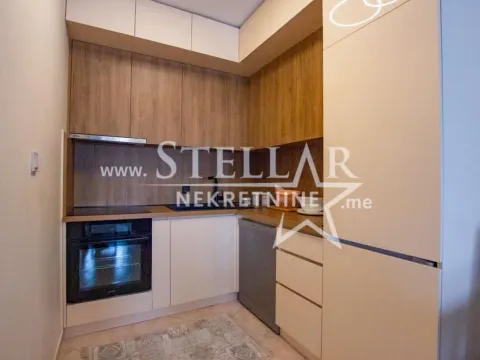 Rent, one bedroom apartment, 38m², Pobrežje, Podgorica - image 4