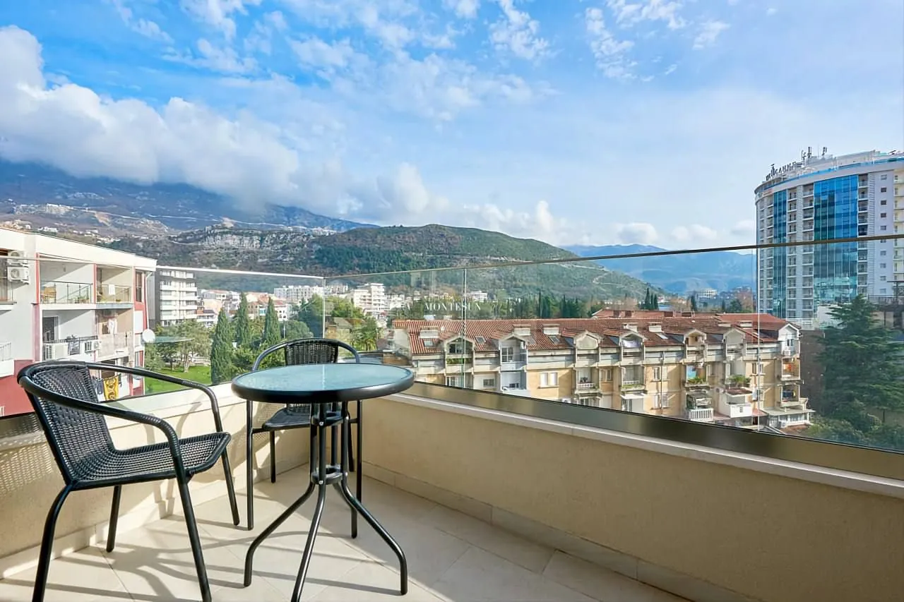 Rent, one bedroom apartment, 47m², Budva, Crna Gora