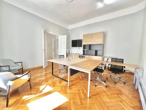 Izdavanje, stan, 239m², Stari Grad, Beograd - image 14