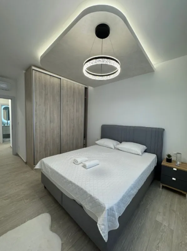Prodaja, dvosoban stan, 74m², Bečići, Budva