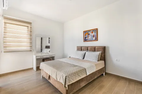 Sale, three bedroom apartment, 77m², Seoce, Budva - image 11
