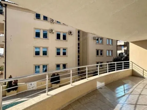Sale, two bedroom apartment, 85m², Petrovac, Budva - image 11