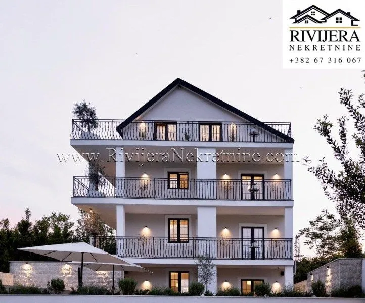 Prodaja, dvosoban stan, 98m², Tivat, Crna Gora