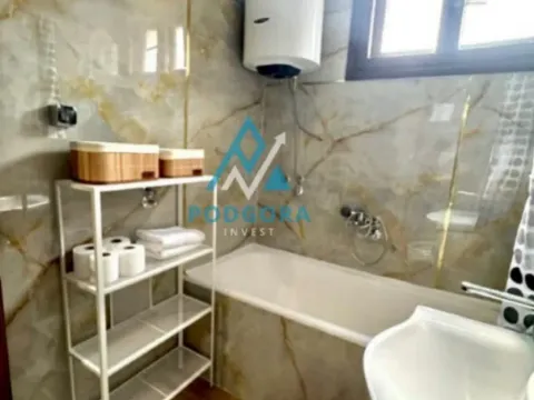 Prodaja, trosoban stan, 95m², Tuški Put, Podgorica - image 2