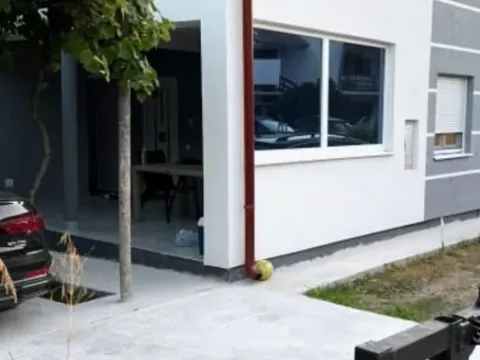 Sale, house, 200m², Gornji Štoj, Ulcinj - image 2