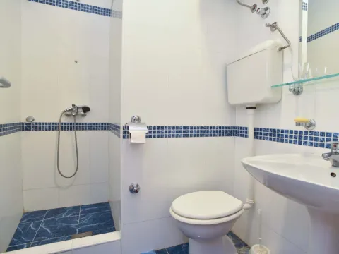 Sale, three bedroom apartment, 86m², Stari Grad, Budva - image 6