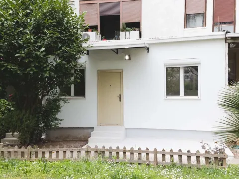 Prodaja, dvosoban stan, 62m², Stari Aerodrom, Podgorica - image 17