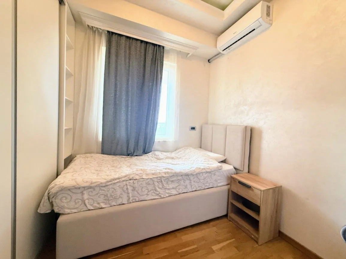Sale, two bedroom apartment, 80m², Podkošljun, Budva