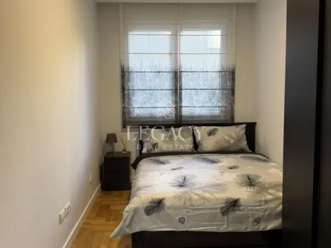 Rent, two bedroom apartment, 50m², Đeram Pijaca, Beograd - image 18