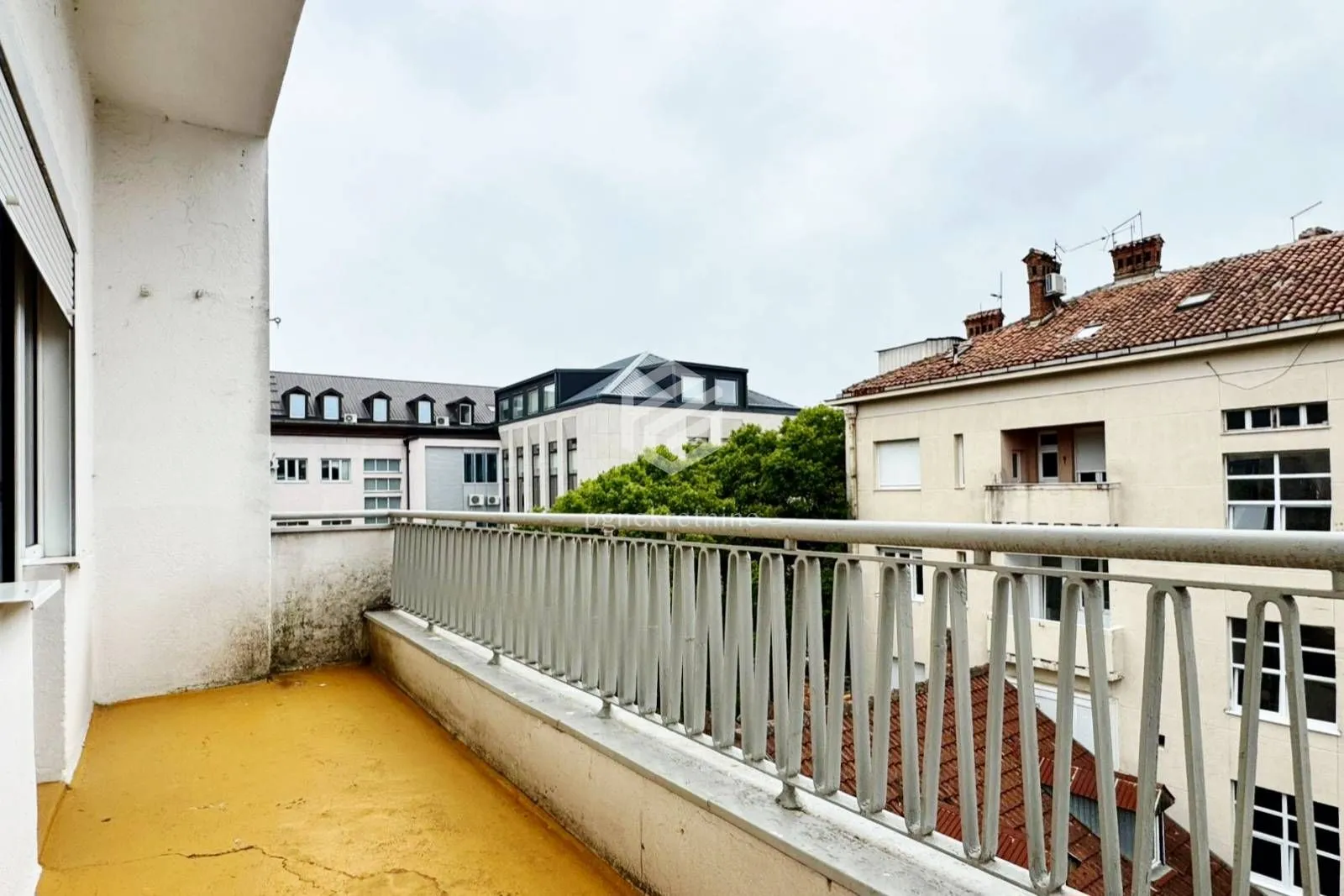Prodaja, dvosoban stan, 86m², Centar, Podgorica