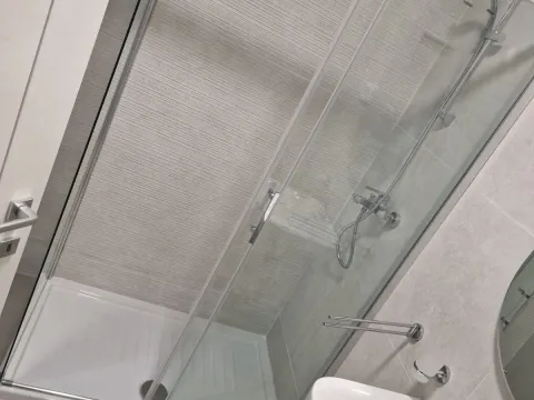 Izdavanje, jednosoban stan, 47m², Pobrežje, Podgorica - image 6