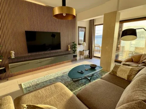 Rent, two bedroom apartment, 91m², Opatovo, Tivat - image 4