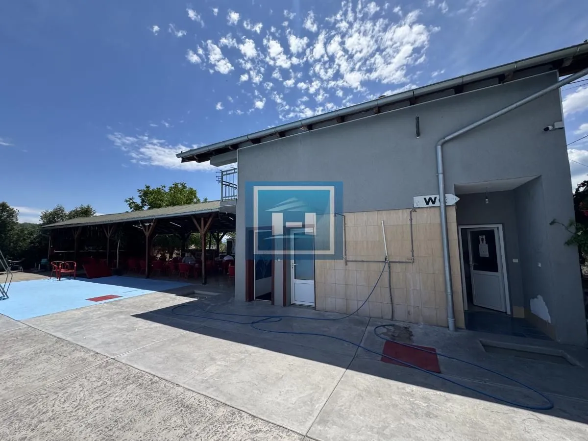 Sale, office space, 69m², Ražanj, Srbija