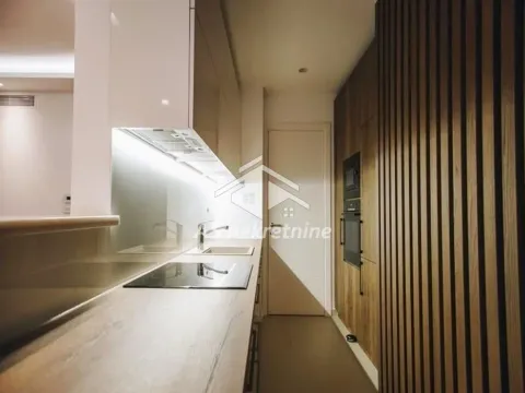 Izdavanje, trosoban stan, 68m², Čubura, Beograd - image 12