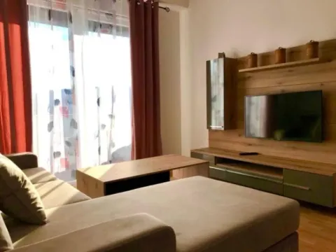 Prodaja, jednosoban stan, 46m², Centar, Bar - image 3