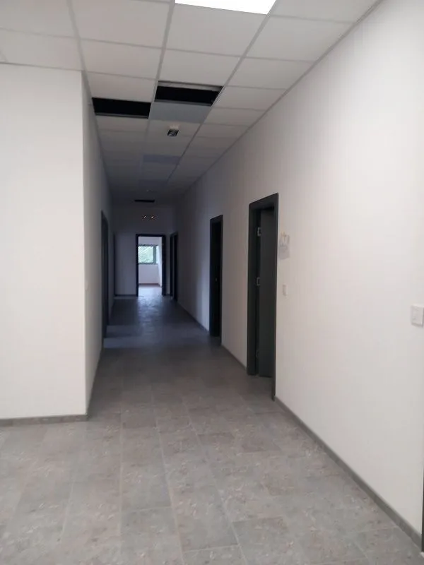 Rent, office space, 3200m², Galenika, Beograd