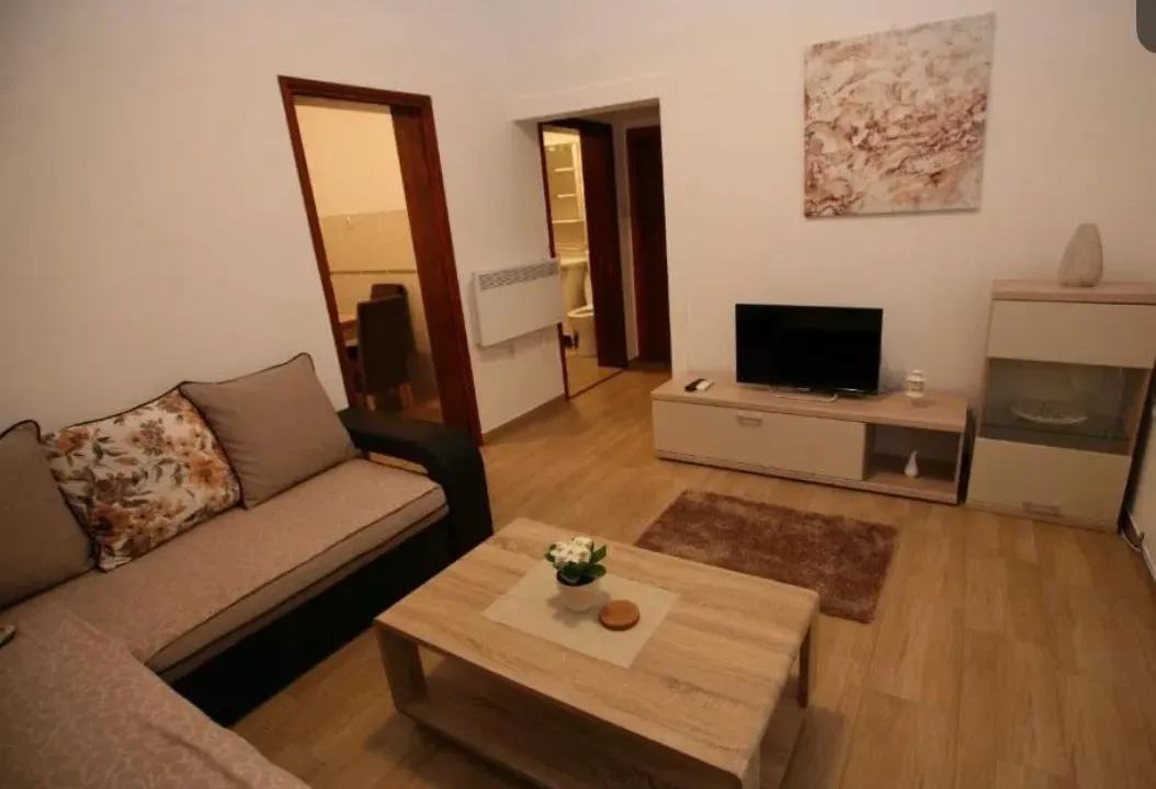 Rent, one bedroom apartment, 40m², Kavač, Kotor