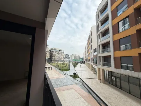 Izdavanje, dvosoban stan, 80m², Kruševac, Podgorica - image 7