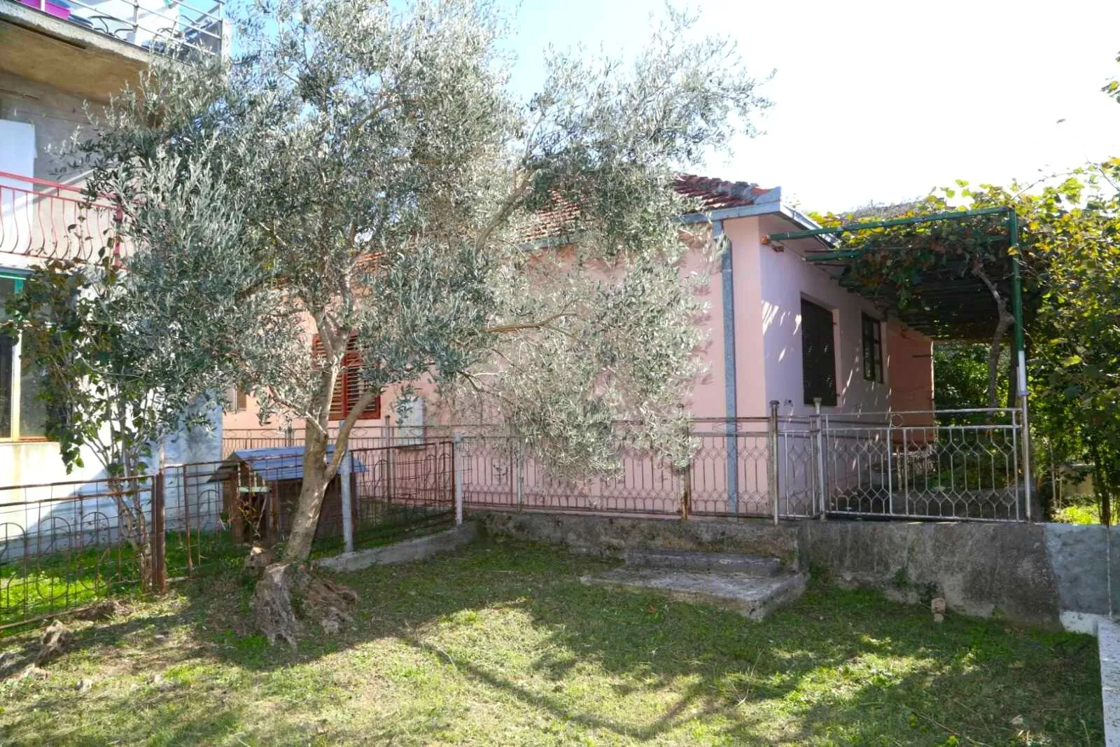 Sale, house, 138m², Bjeliši, Bar