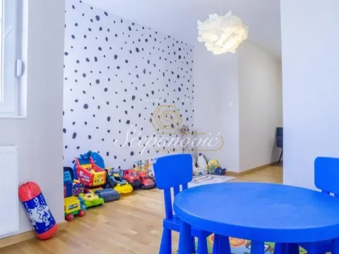 Prodaja, četvorosoban stan, 113m², Bulevar patrijarha Pavla, Novi Sad Sve Podlokacije - image 10