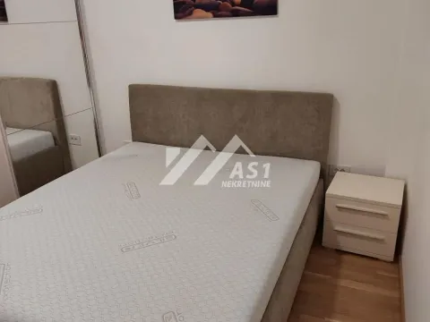 Izdavanje, trosoban stan, 57m², Sremska Kamenica, Petrovaradin - image 6