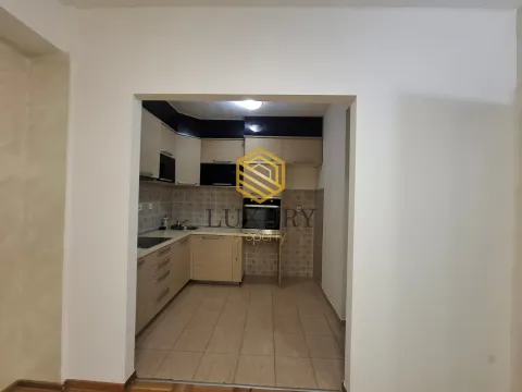 Izdavanje, dvosoban stan, 80m², City Kvart, Podgorica - image 6