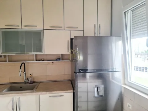 Rent, three bedroom apartment, 90m², Tuški Put, Podgorica - image 14