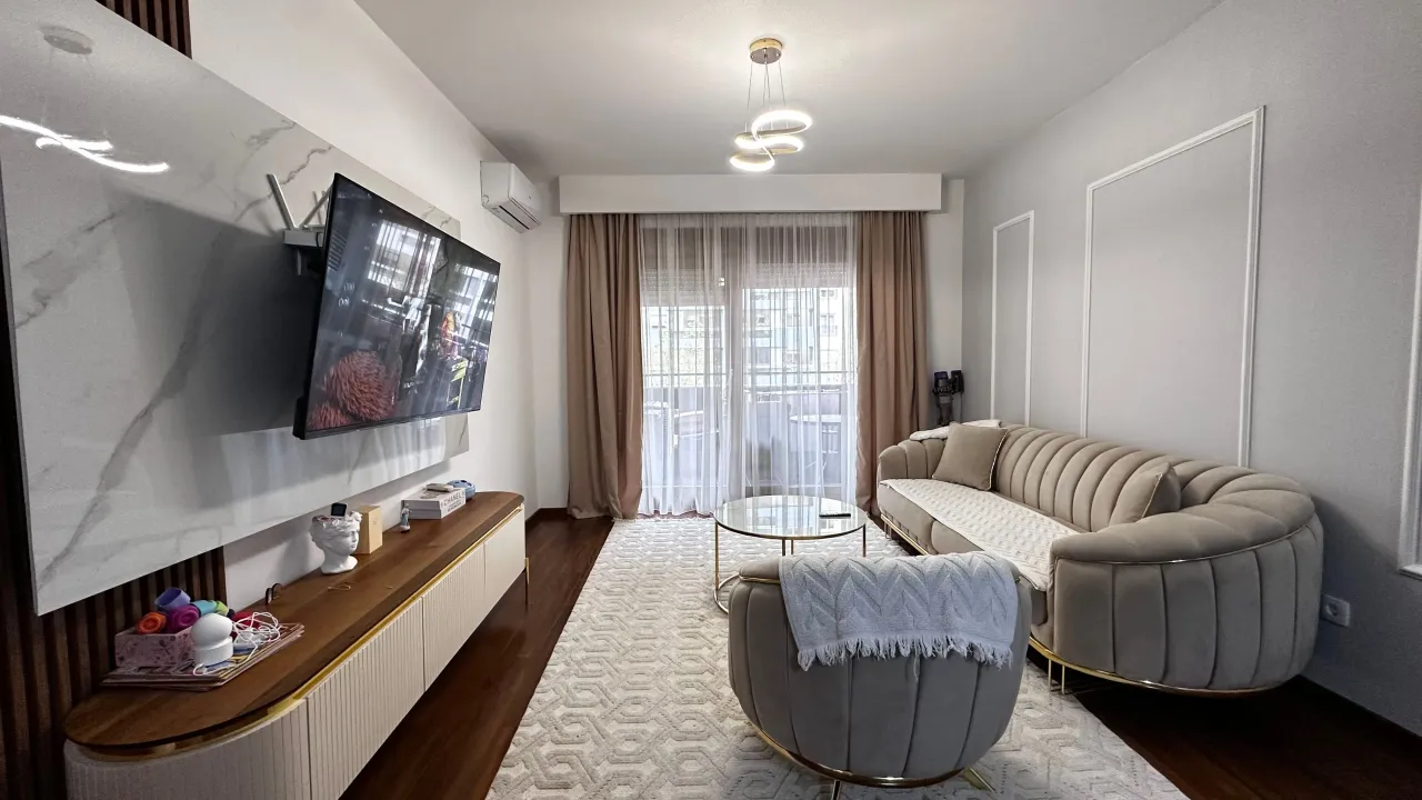 Rent, one bedroom apartment, 52m², Master Kvart, Podgorica