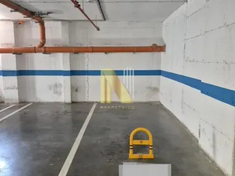 Sale, parking/garage, 13m², Rotkvarija, Novi Sad Sve Podlokacije - image 2