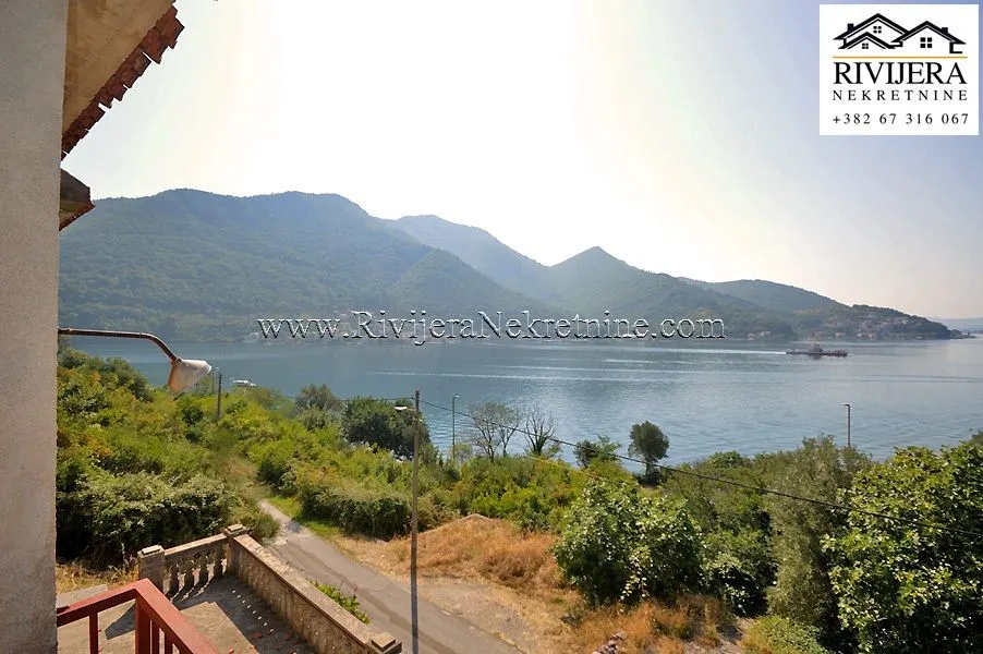 Prodaja, kuća, 134m², Kamenari, Herceg Novi