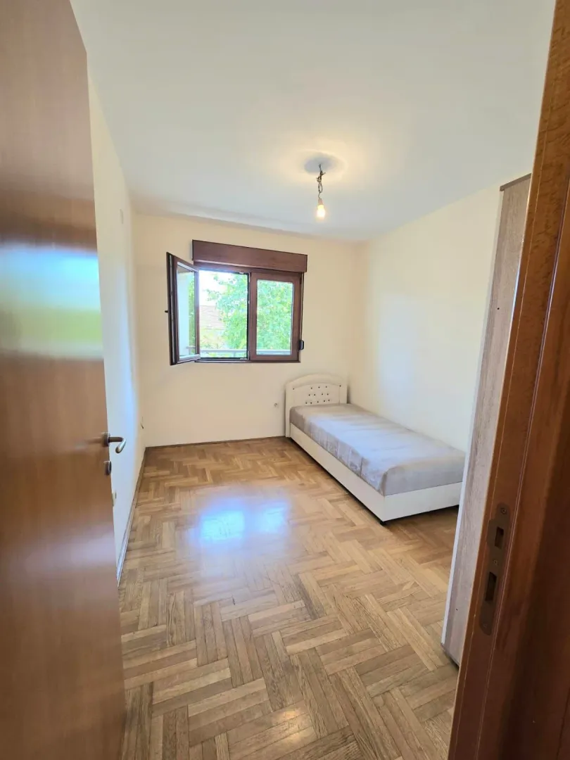 Prodaja, dvosoban stan, 64m², Stari Aerodrom, Podgorica