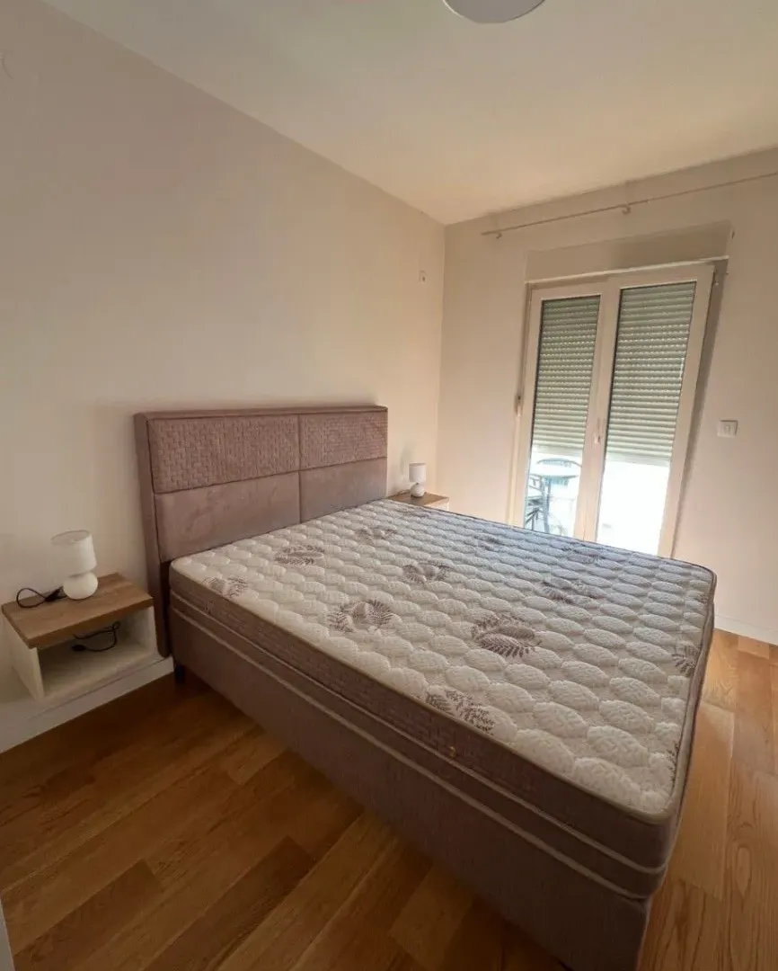 Prodaja, jednosoban stan, 49m², Central Point, Podgorica