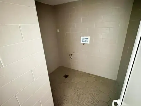 Izdavanje, poslovni prostor, 180m², Stara Varoš, Podgorica - image 5