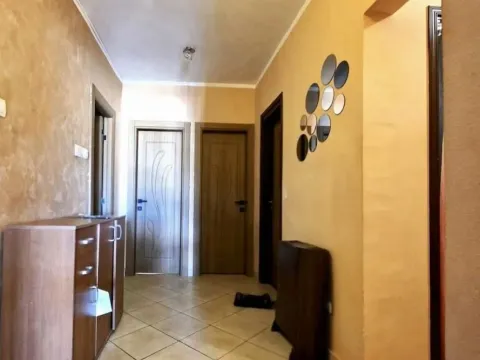 Prodaja, stan, 80m², Zabjelo, Podgorica - image 5