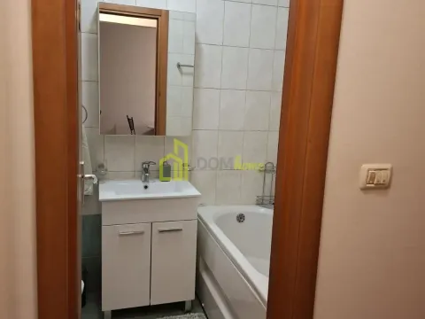 Izdavanje, jednosoban stan, 47m², Stari Aerodrom, Podgorica - image 8