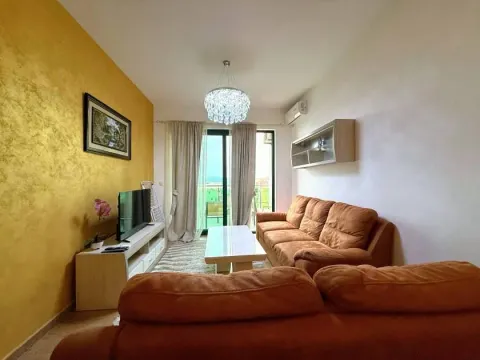 Sale, one bedroom apartment, 51m², Bečići, Budva - image 9