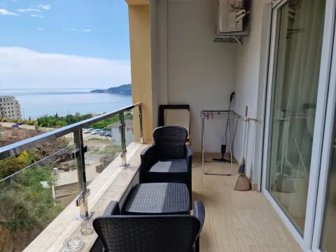 Rent, one bedroom apartment, 44m², Bečići, Budva - image 19